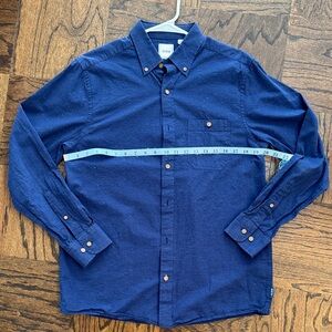 ROWM Men’s Navy Blue Neppy Casual Button-Down Shirt with Button Pocket NWOT